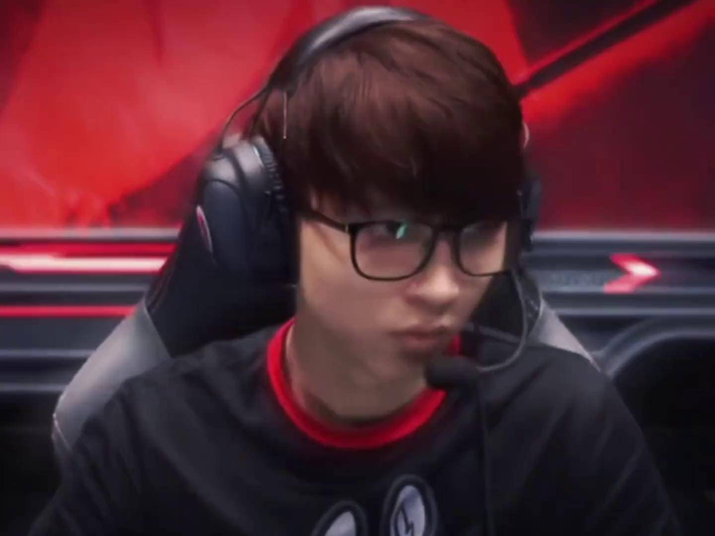 TES轻取SHR，Hanssama线上压制力十足焦点之战八强赛，引爆全场热议的简单介绍