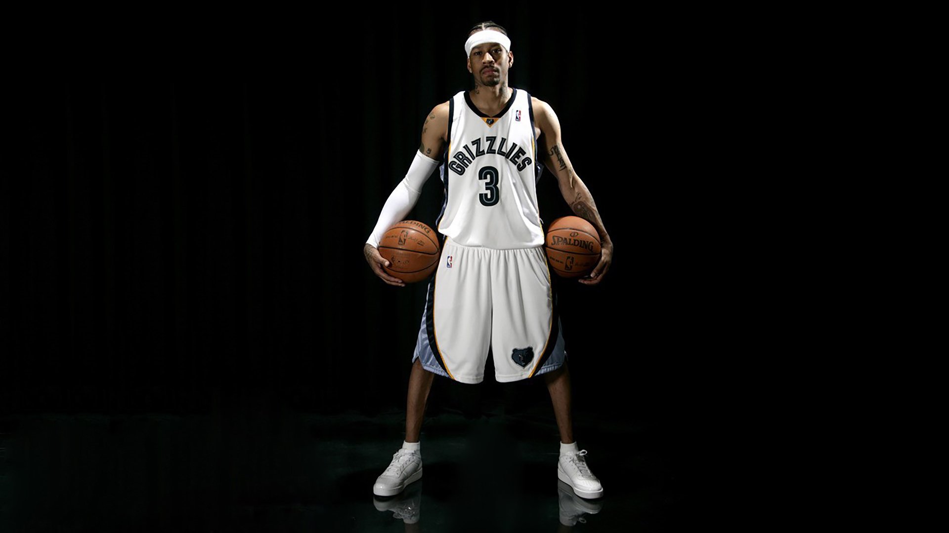 当赛车划破阿布扎比的夜空,布伦森用一记抛投刺穿布鲁克林的尊严